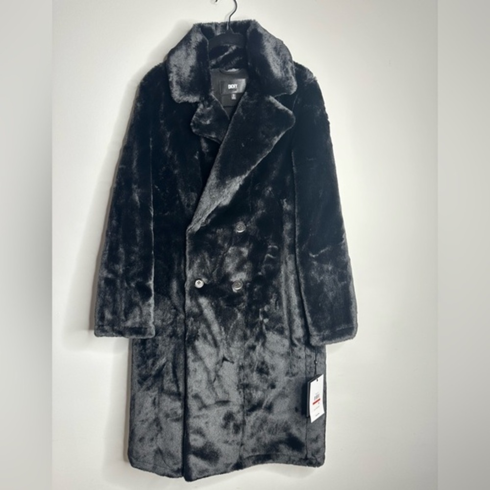 Luxurious Faux Fur Coat in Black , NEW STRAITS TIMES